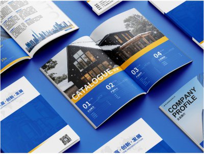 2026年蓝色调高级感画册图片